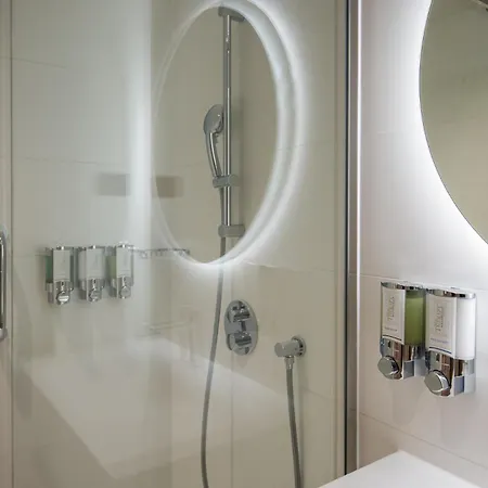 Hampton By Hilton Locarno