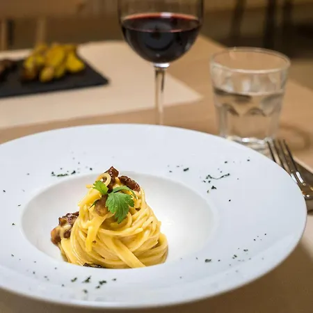 Otel Hampton By Hilton Locarno Losone