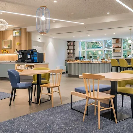 Hampton By Hilton Locarno 4*