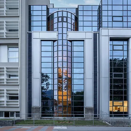 Hampton By Hilton Locarno 4* Losone