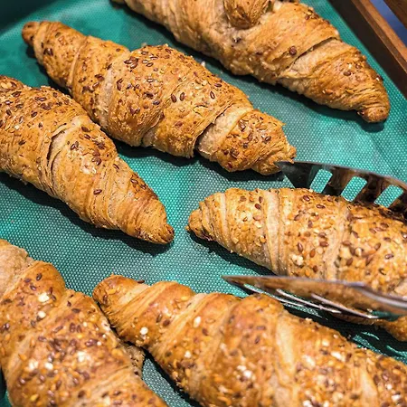 Hampton By Hilton Locarno 4* Losone