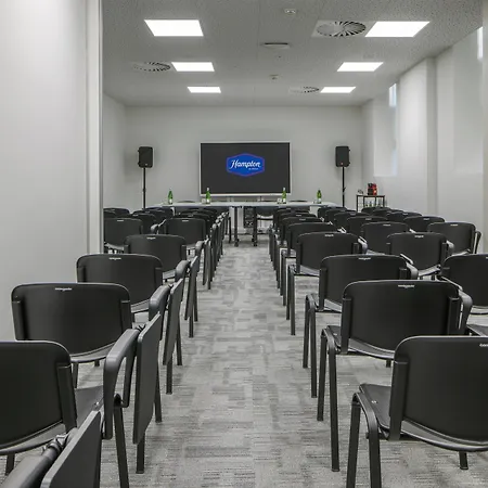 Hampton By Hilton Locarno 4* Losone