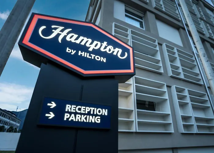 Hotel Hampton By Hilton Locarno 4*