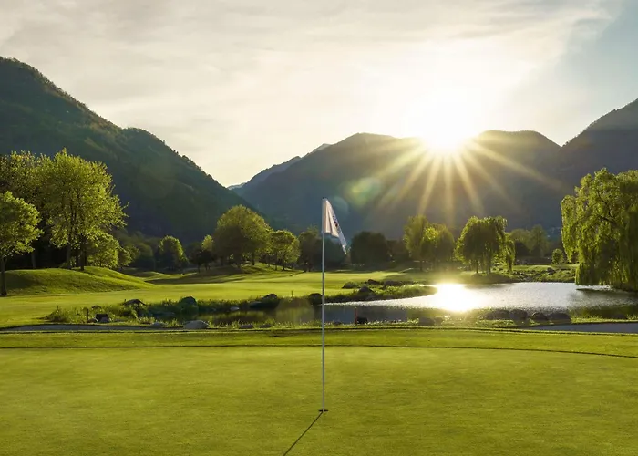 Hotel Hampton By Hilton Locarno 4*