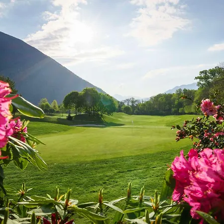 Hotel Hampton By Hilton Locarno 4*